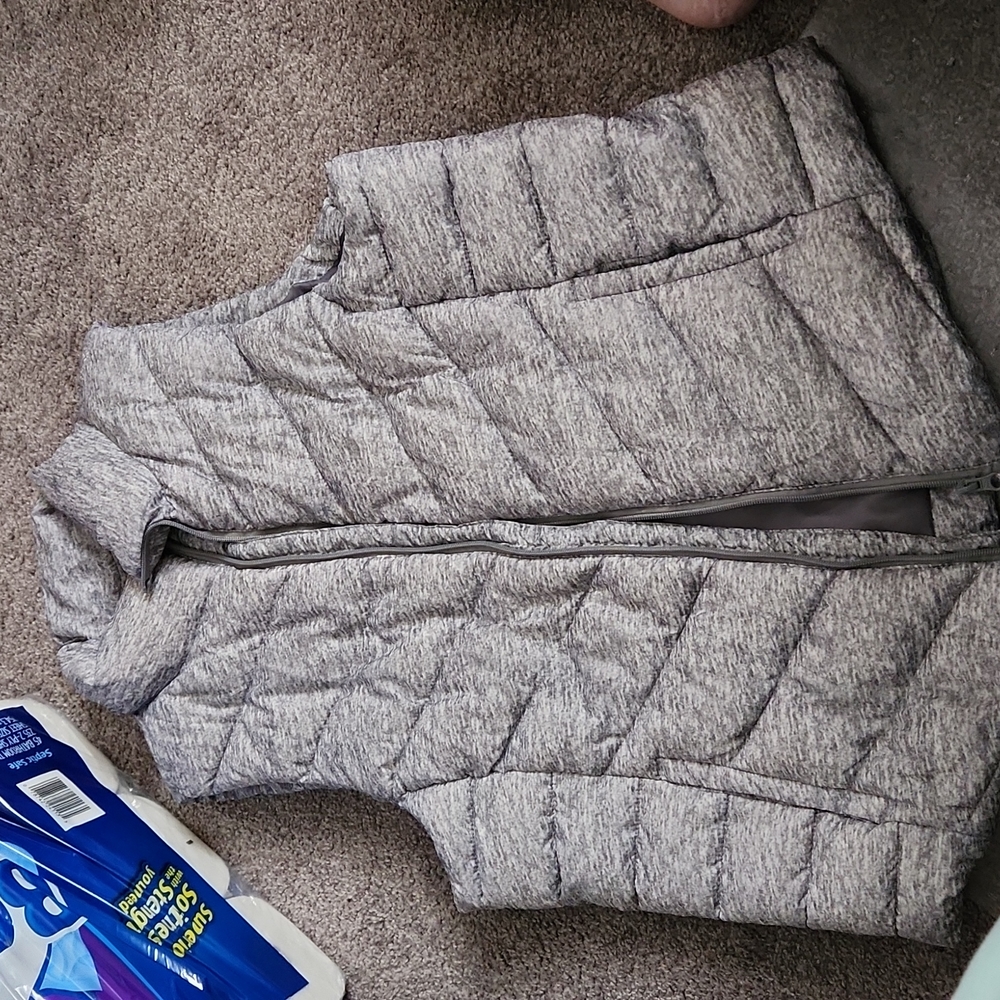 Puffer vest